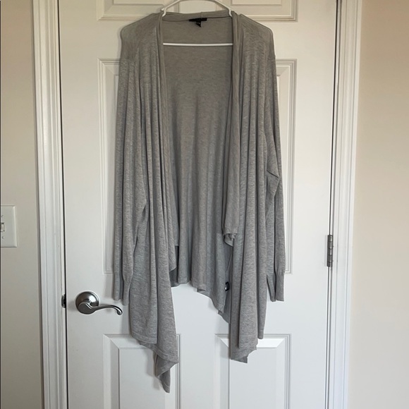 🤍 NWOT Lane Bryant Gray Cardigan - Picture 1 of 3